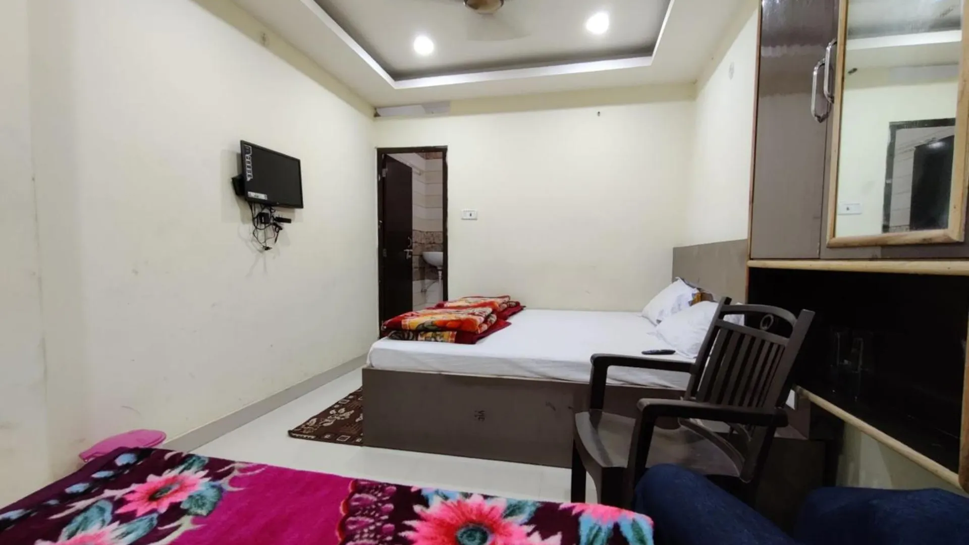 Hotel Swastik Guest House Inn Varanasi